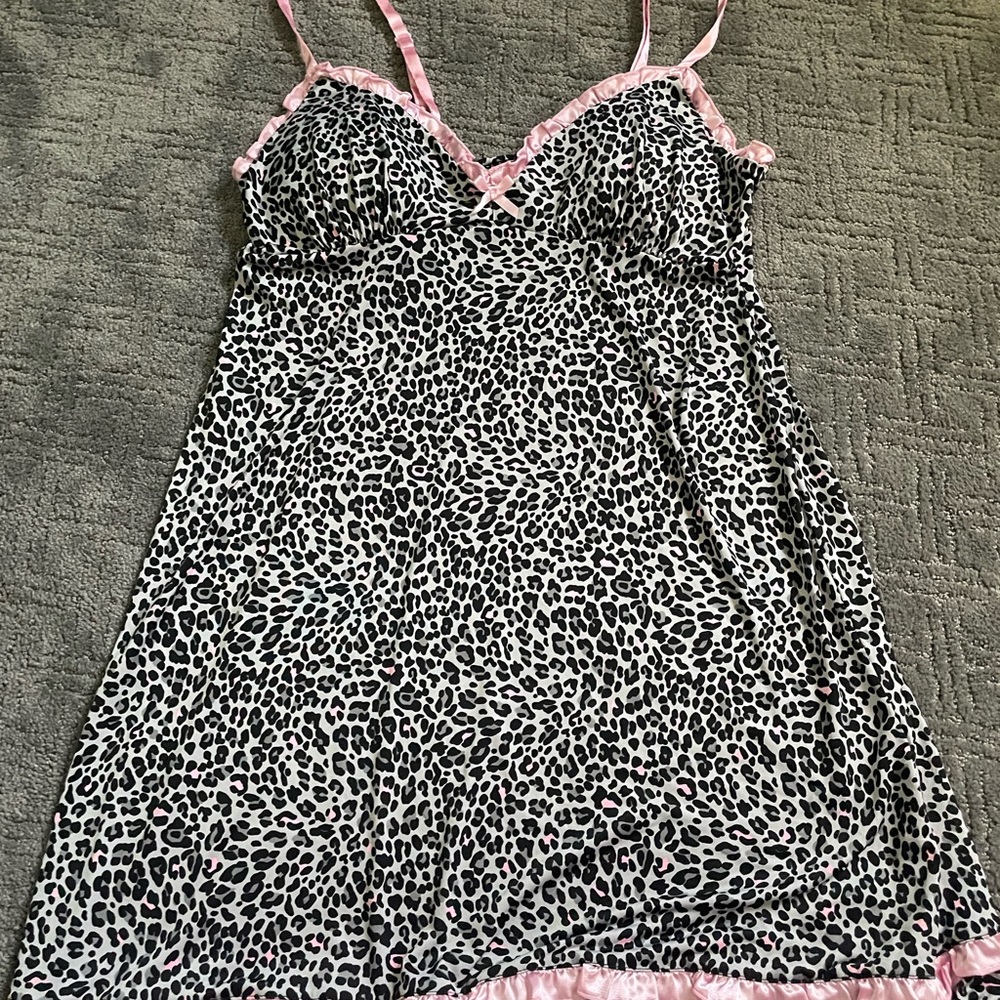 Y2k vintage cheetah print nightgown/ lingerie dress